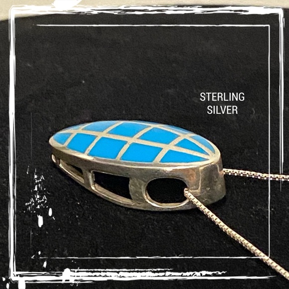 Turquoise Inlay Sterling Silver Oval Pendant Necklace - Picture 6 of 9